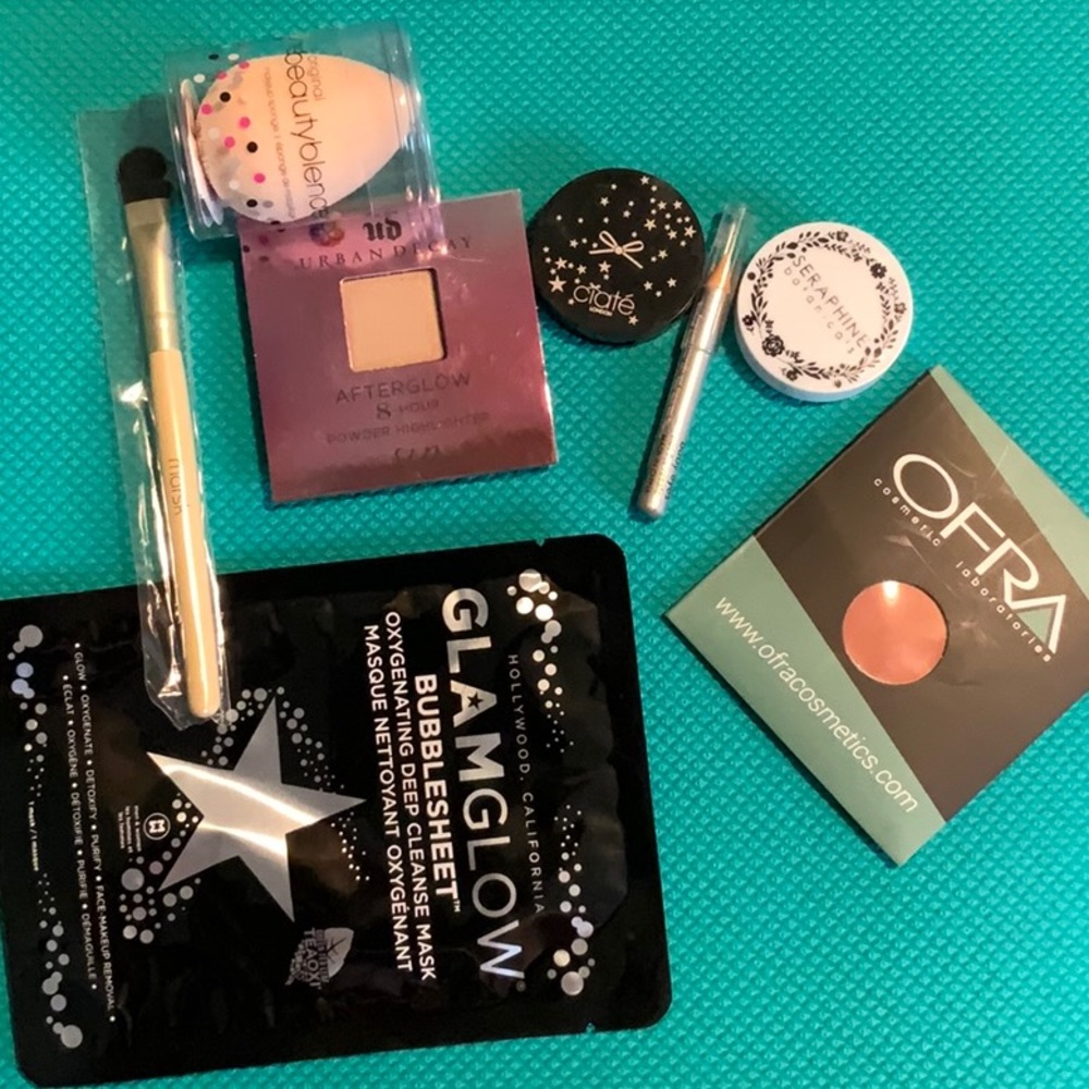 New makeup bundle